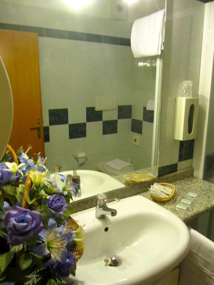 Hotel Orso Bianco Pescasseroli Bagian luar foto